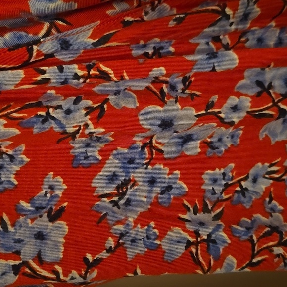 Ann Taylor top - Picture 5 of 10